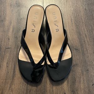 Unisa short heeled sandals